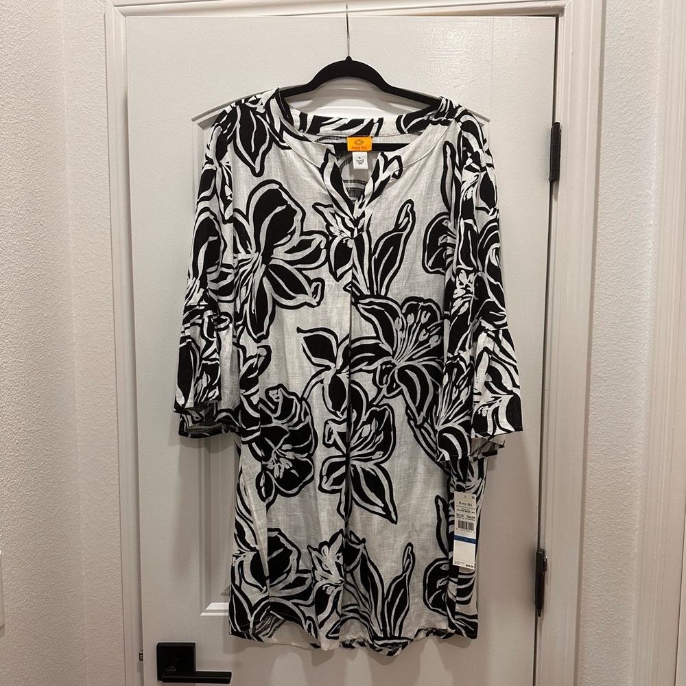 NWT Ruby Rd. XL Dress or Cover Up Floral Black and White